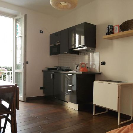 Al Molo 2 Apartment Como Bagian luar foto