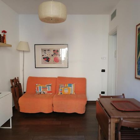 Al Molo 2 Apartment Como Bagian luar foto